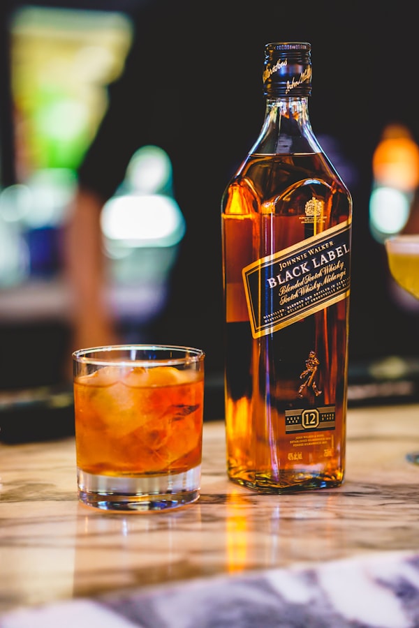 Degustazione di whisky con bottiglie selezionate